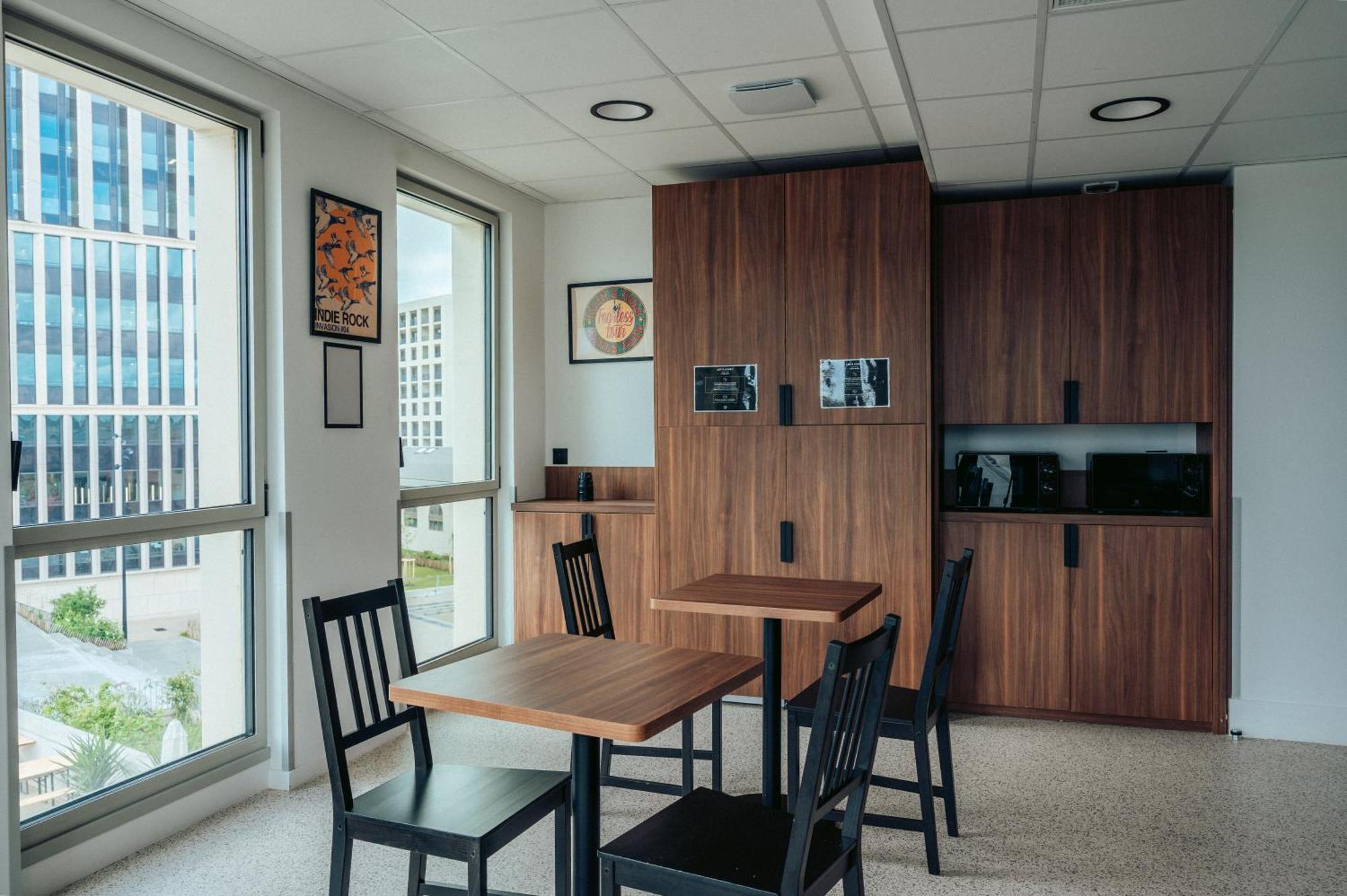 Jost Hostel Bordeaux Gare St Jean Eksteriør billede
